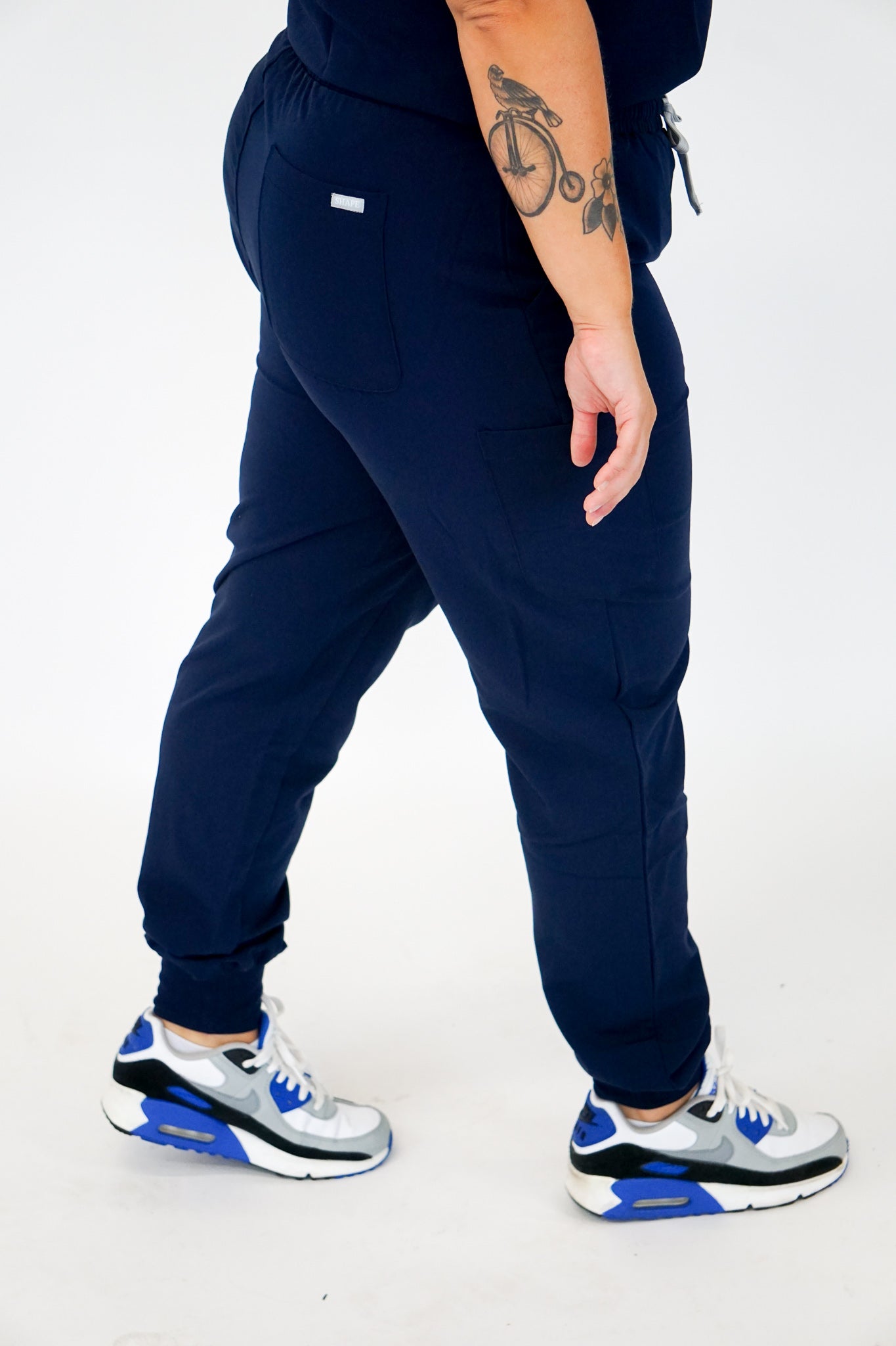 Six pocket jogger Pants for Ladies